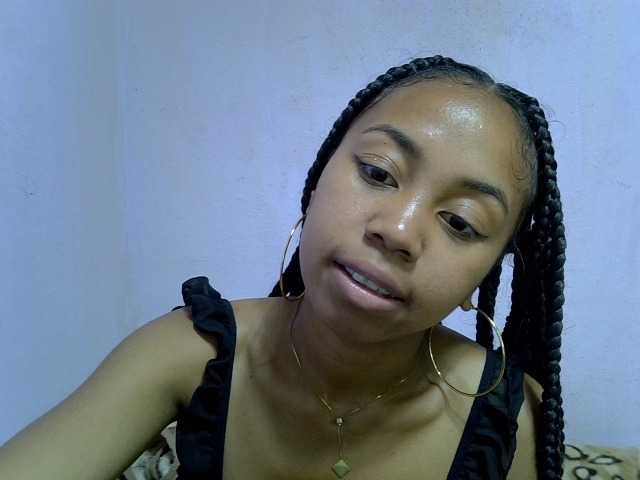 Oceane1 live cam on BongaCams