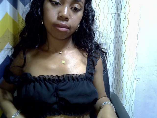 Oceane1 live cam on BongaCams