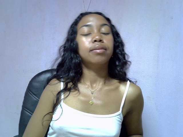 Oceane1 live cam on BongaCams