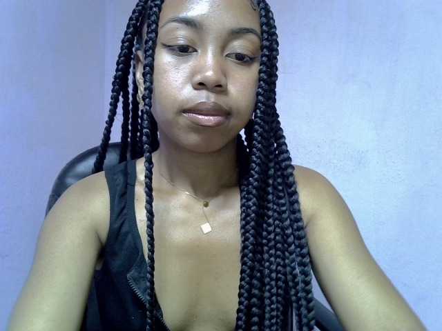 Oceane1 live cam on BongaCams