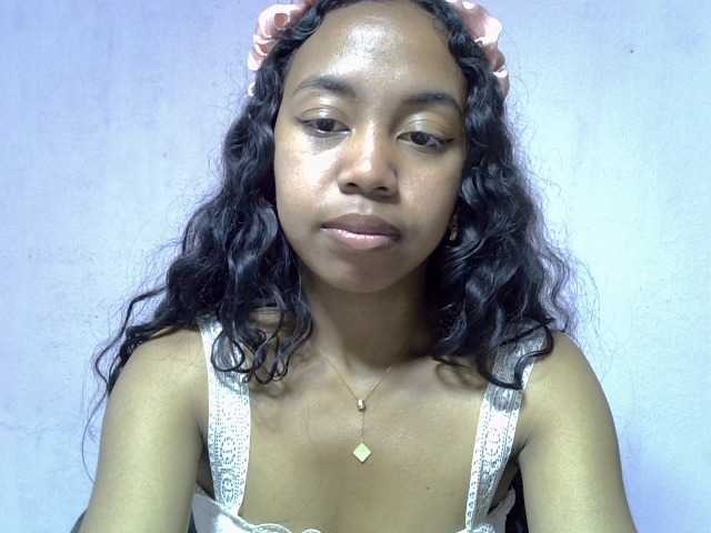 Oceane_Bianca live cam on BongaCams