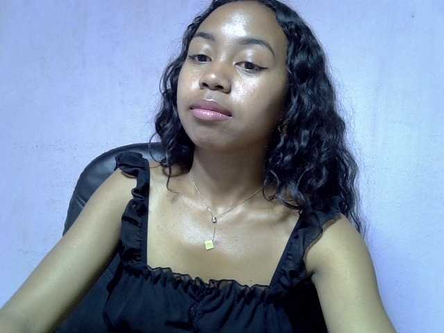Oceane1 live cam on BongaCams