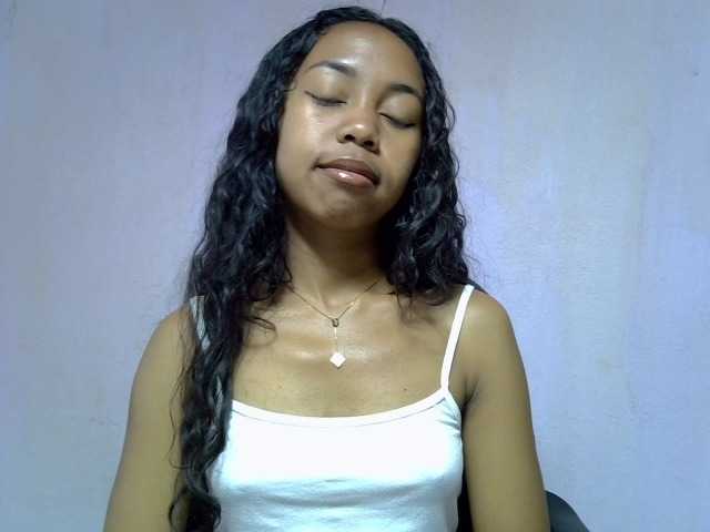 Oceane1 live cam on BongaCams