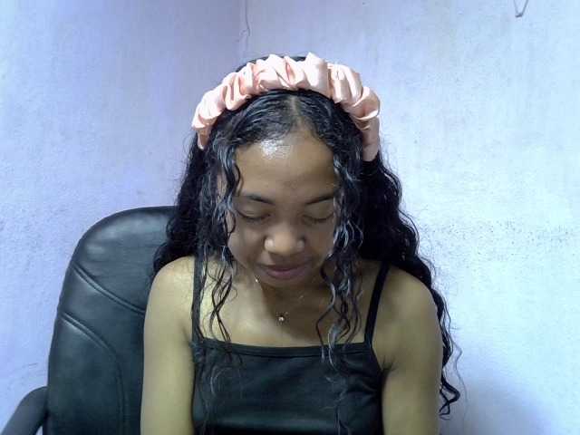 Oceane1 live cam on BongaCams