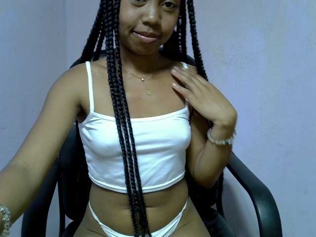Oceane1 live cam on BongaCams