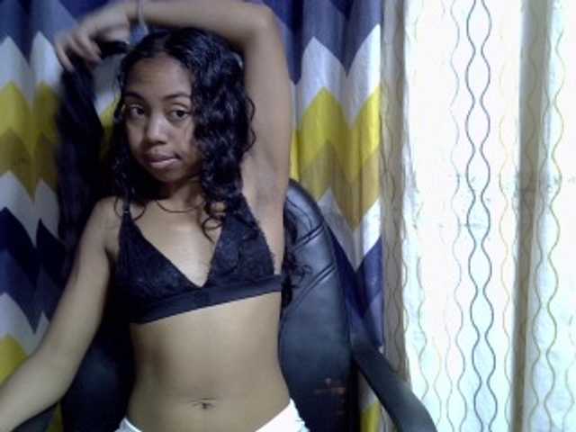 Oceane1 live cam on BongaCams