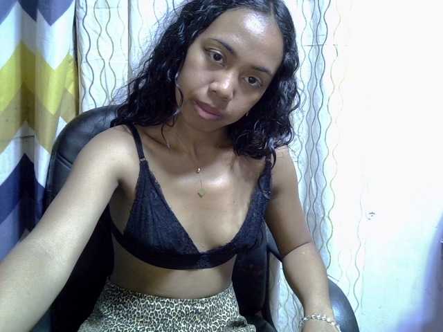 Oceane1 live cam on BongaCams
