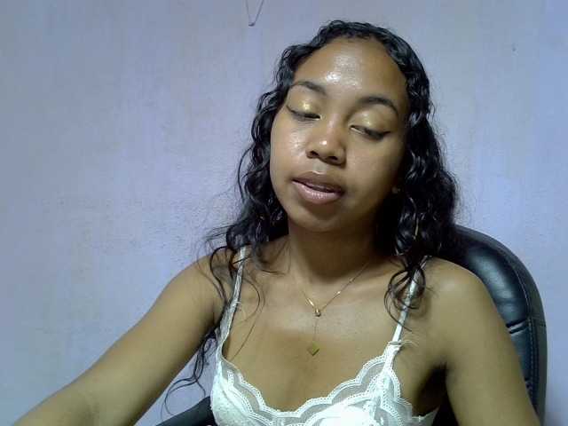 Oceane1 live cam on BongaCams