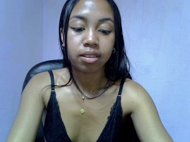 Oceane1 live cam on BongaCams