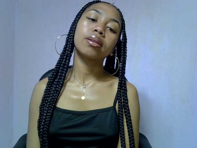 Oceane1 live cam on BongaCams