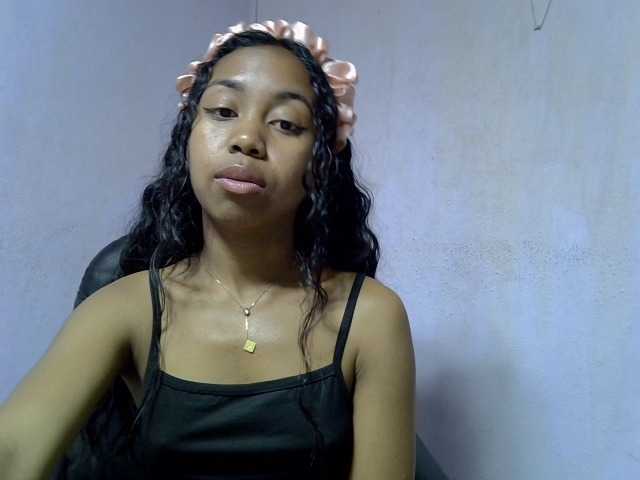 Oceane1 live cam on BongaCams