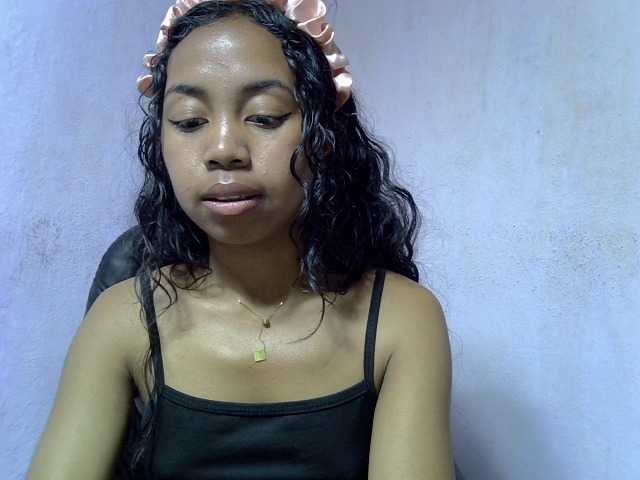 Oceane1 live cam on BongaCams