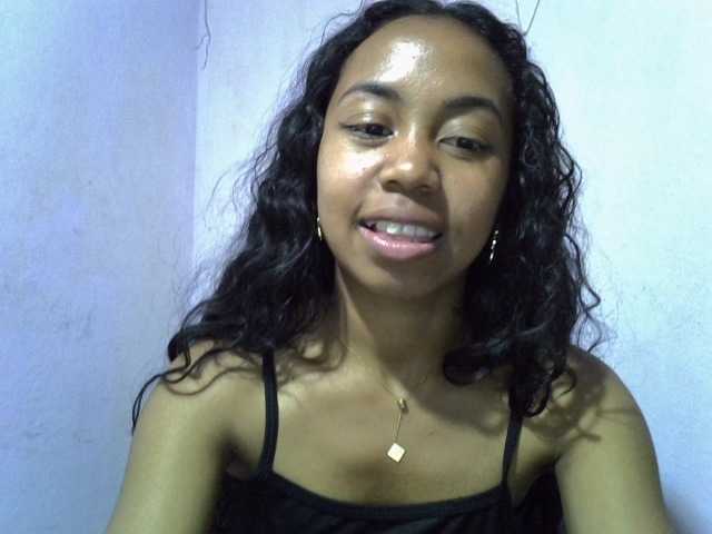 Oceane1 live cam on BongaCams