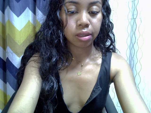 Oceane1 live cam on BongaCams