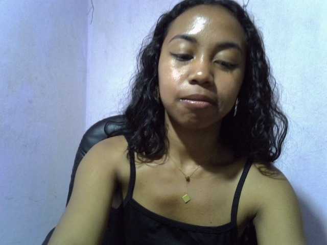 Oceane1 live cam on BongaCams