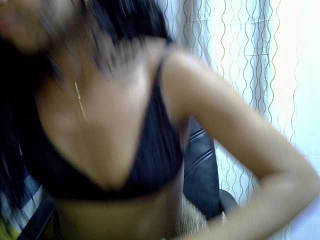 Oceane1 live cam on BongaCams