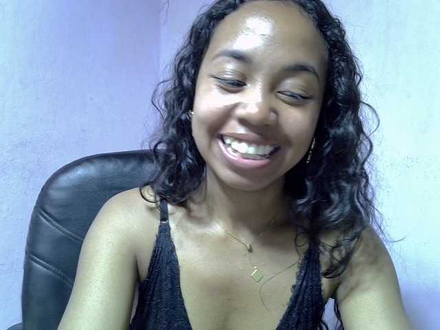 Oceane1 live cam on BongaCams