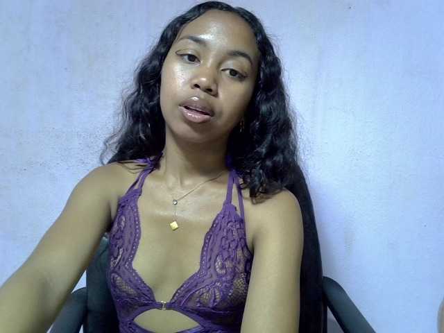 Oceane1 live cam on BongaCams