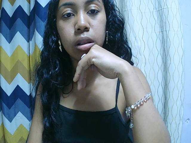 Oceane1 live cam on BongaCams