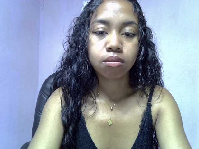 Oceane1 live cam on BongaCams