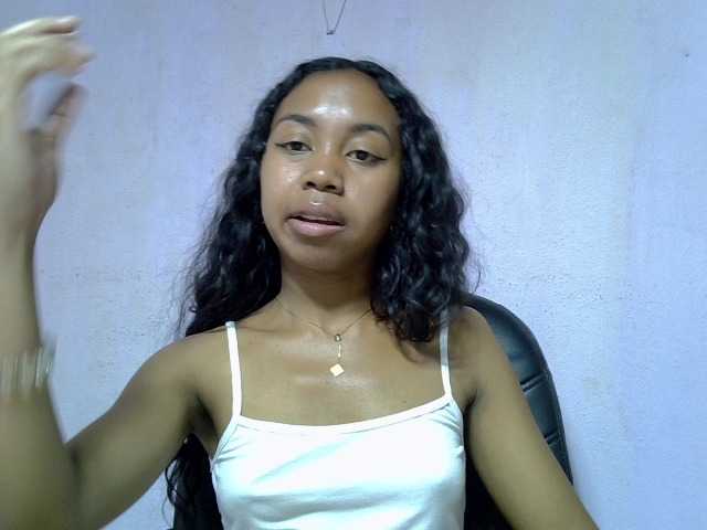 Oceane1 live cam on BongaCams