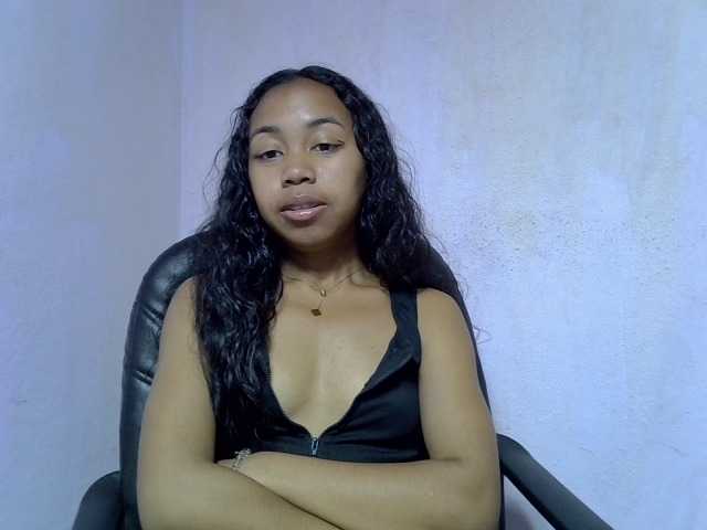 Oceane1 live cam on BongaCams
