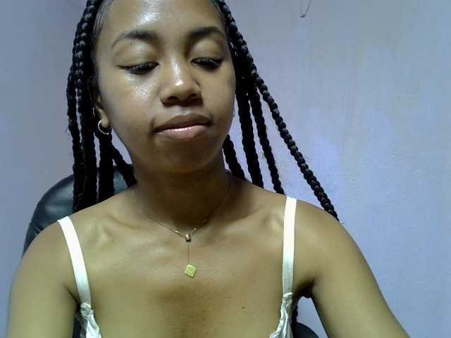 Oceane1 live cam on BongaCams