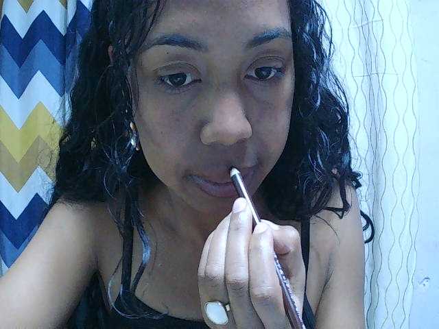 Oceane1 live cam on BongaCams