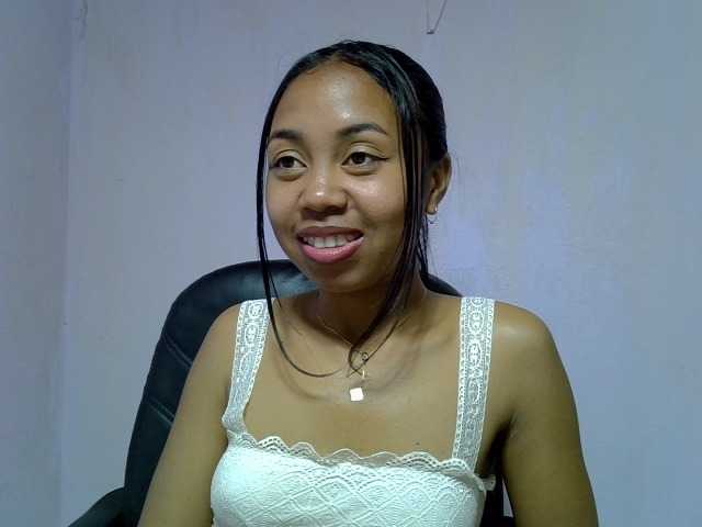 Oceane1 live cam on BongaCams