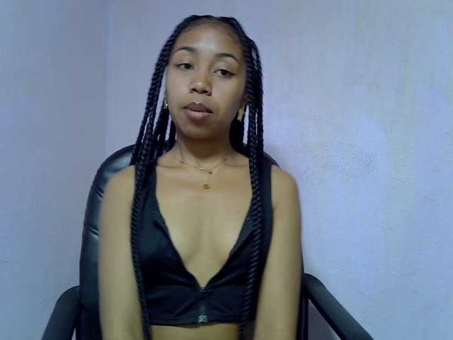 Oceane1 live cam on BongaCams