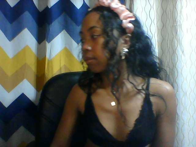 Oceane1 live cam on BongaCams