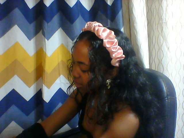 Oceane1 live cam on BongaCams