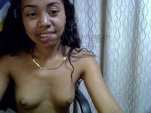 Oceane1 live cam on BongaCams