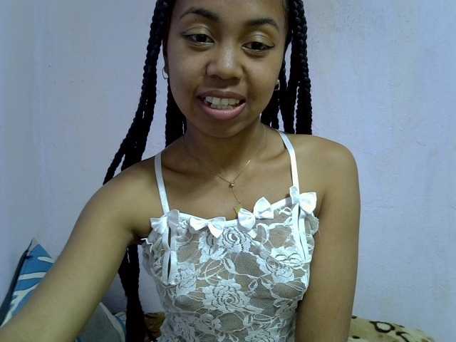 Oceane1 live cam on BongaCams