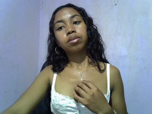 Oceane1 live cam on BongaCams
