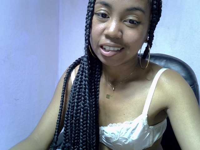 Oceane1 live cam on BongaCams