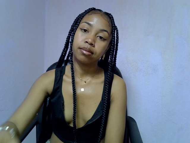 Oceane1 live cam on BongaCams