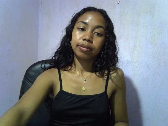 Oceane1 live cam on BongaCams