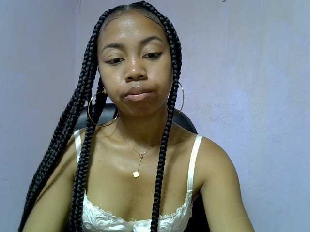 Oceane1 live cam on BongaCams
