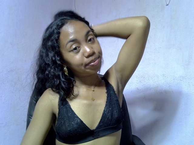 Oceane1 live cam on BongaCams