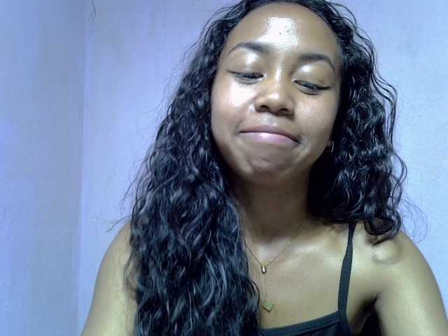 Oceane1 live cam on BongaCams