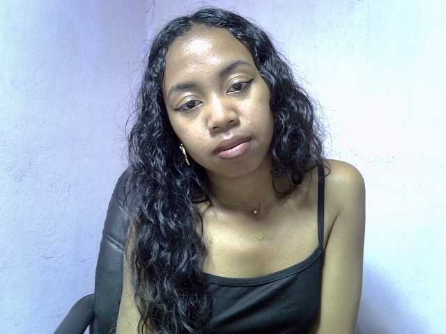 Oceane1 live cam on BongaCams