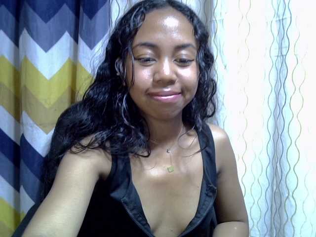 Oceane1 live cam on BongaCams