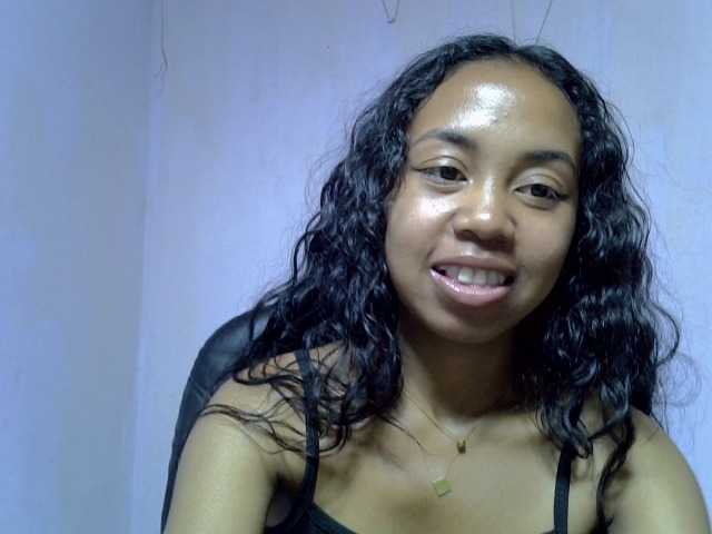 Oceane1 live cam on BongaCams