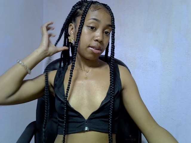 Oceane1 live cam on BongaCams