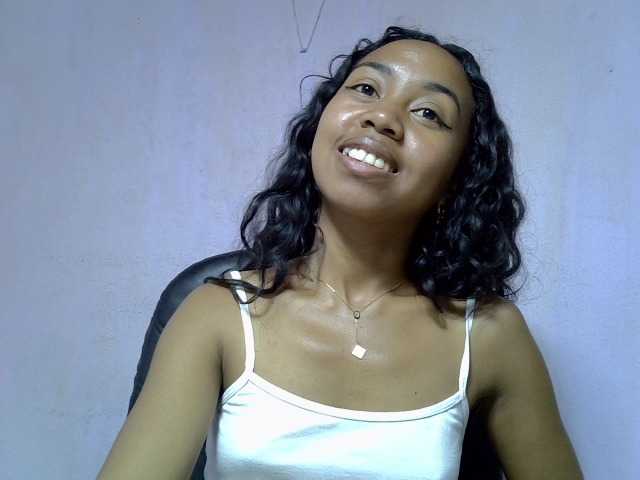 Oceane1 live cam on BongaCams