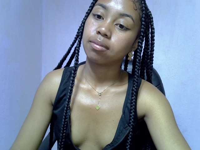Oceane1 live cam on BongaCams