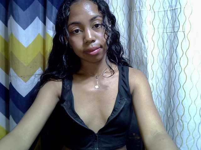 Oceane1 live cam on BongaCams