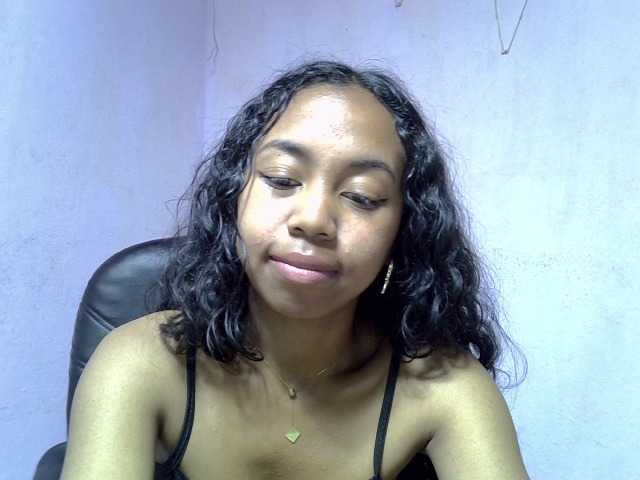 Oceane1 live cam on BongaCams