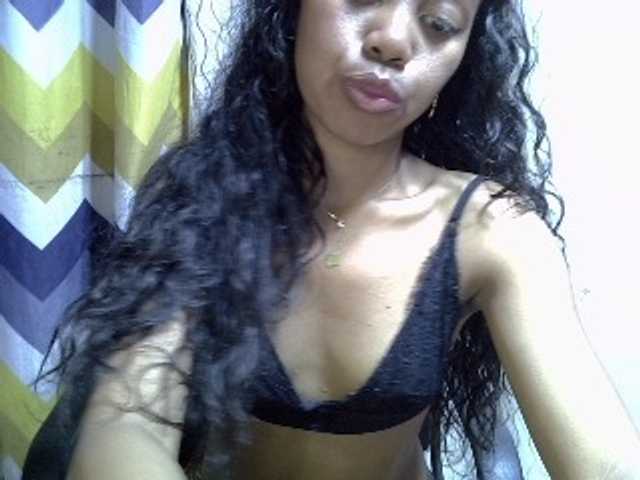 Oceane1 live cam on BongaCams
